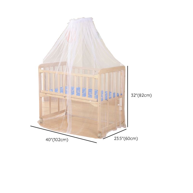 Wooden Animal Pattern Nursery Crib Modern Storage Nursery Bed with Casters