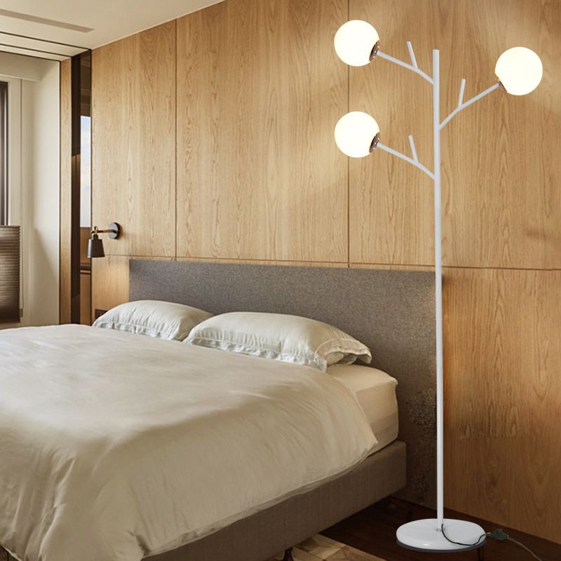 Metal Tree-Like Floor Light Contemporary 3 Bulbes Black / White Standing Lampe for Bedroom