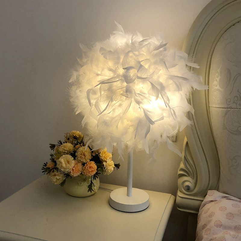 Feather Sphere Nightstand Light Nordic Style 1-Light White Table Lamp for Bedroom