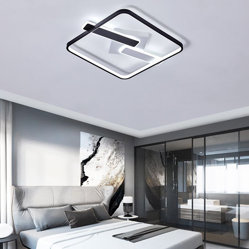 Metal Square Flush Ceiling Light Modern Style 3 Lights Flush Mount Fixture in Black