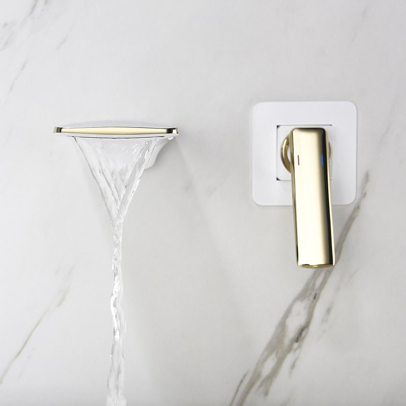 Glam Style Faucet Wall Mounted Bathroom Faucet with Single Lever Handle