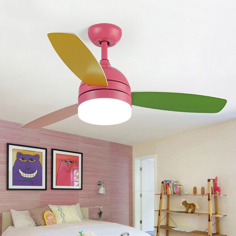 Éclairage de ventilateur de pendentif en dôme Enfants en acrylique LED rose / bleu semi-flusteur Mount Lumière avec 3 lames colorées pour chambre, 39 "de large