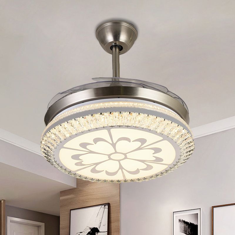 Circle Semi Flush Light Modern Crystal 19 "W LED Chrome plafondventilatorverlichting met liefdevol hart/bloemontwerp, 4 messen