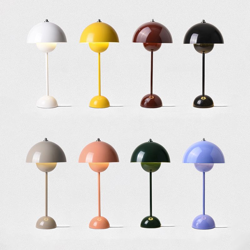 Lampe de table à teinte dôme macaron, lumière de table en métal avec un interrupteur marche / arrêt