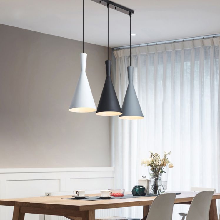 3 Lights Hourglass Hanging Pendant Lights Nordic Style Aluminum Multi Light Pendant for Restaurant