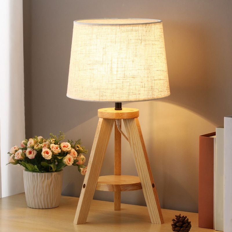 Simple Drum Table Lamp Fabric Single-Bulb Bedroom Night Table Light with Wooden Tripod