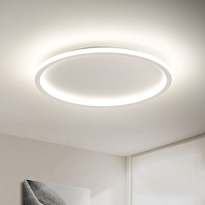 Round Shape Flush Mount Ceiling Light Fixture Modern Flush Mount in White Finish