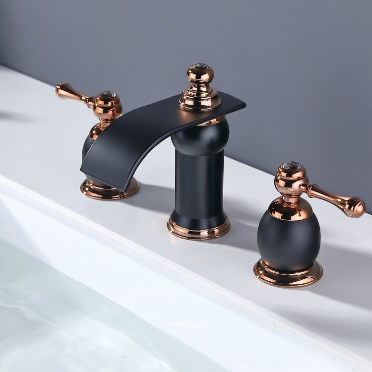 Traditional Faucet Deck Mounted Bathroom Faucet with Double Handle