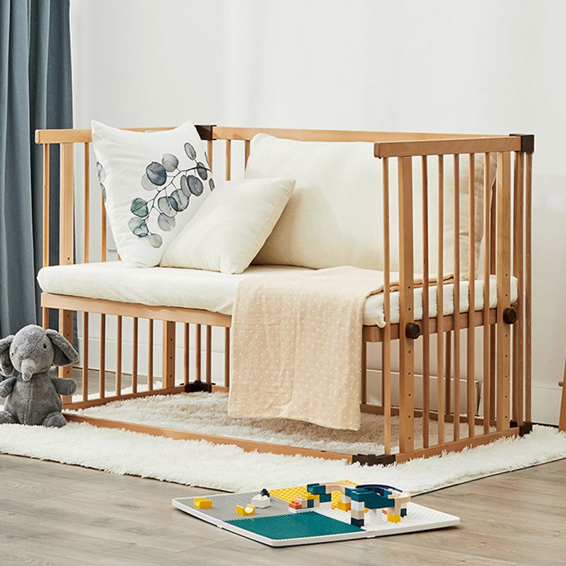 Contemporary Wooden Crib in Natural Nursery Bed with Mattress