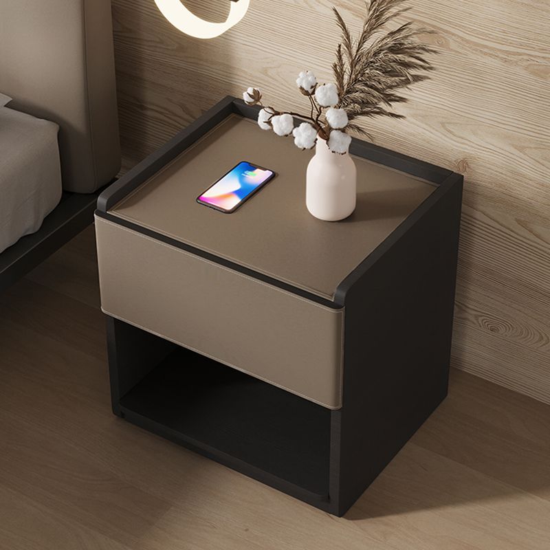 20" Tall 1 - Drawer Nightstand Modern Faux Leather Nightstand