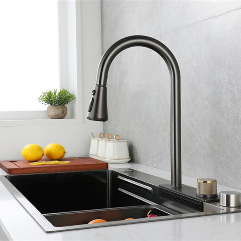 Contemporary Kitchen Sink Stainless Steel Single Bowl Kitchen Sink with Basket Strainer