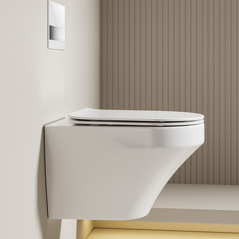 Modern White Ceramic Flush Toilet Wall Mount Toilet Bowl for Washroom