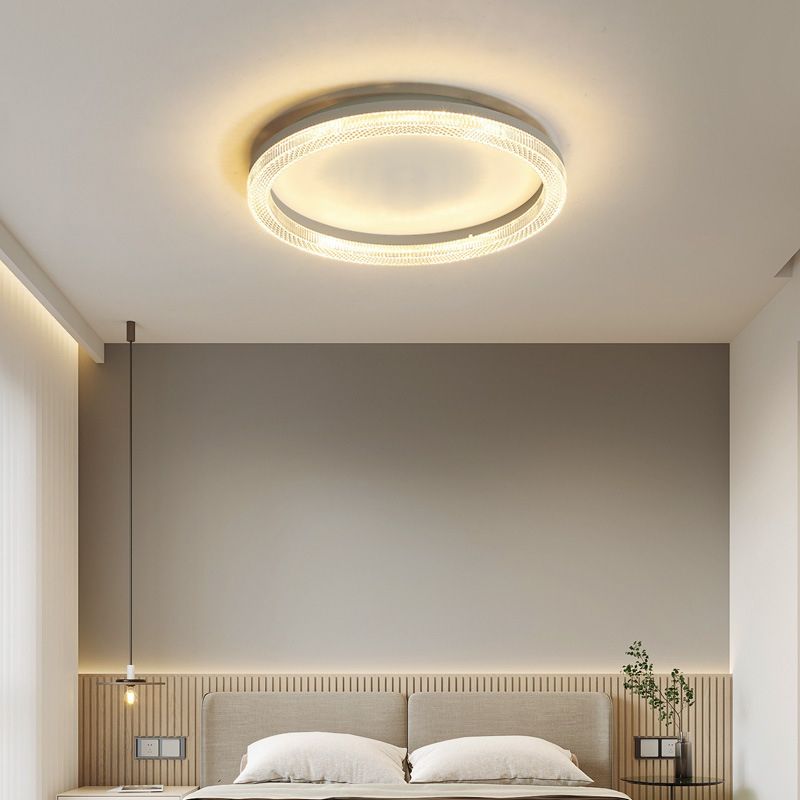 Single White Finish Flush Mount Lighting Circle Ceiling Light for Bedroom