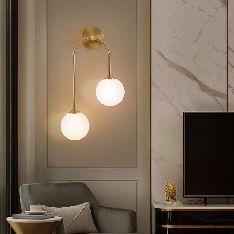 Creative Vanity Lighting Simple Glass Ball Shade Wall Light Sconce for Washroom