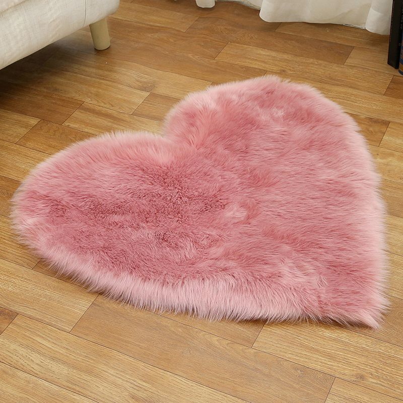 Loving Heart Shaped Plain Rug Multi-Color Comfort Rug Synthetic Wool Stain Resistant Non-Slip Pet Friendly Carpet for Girls Room