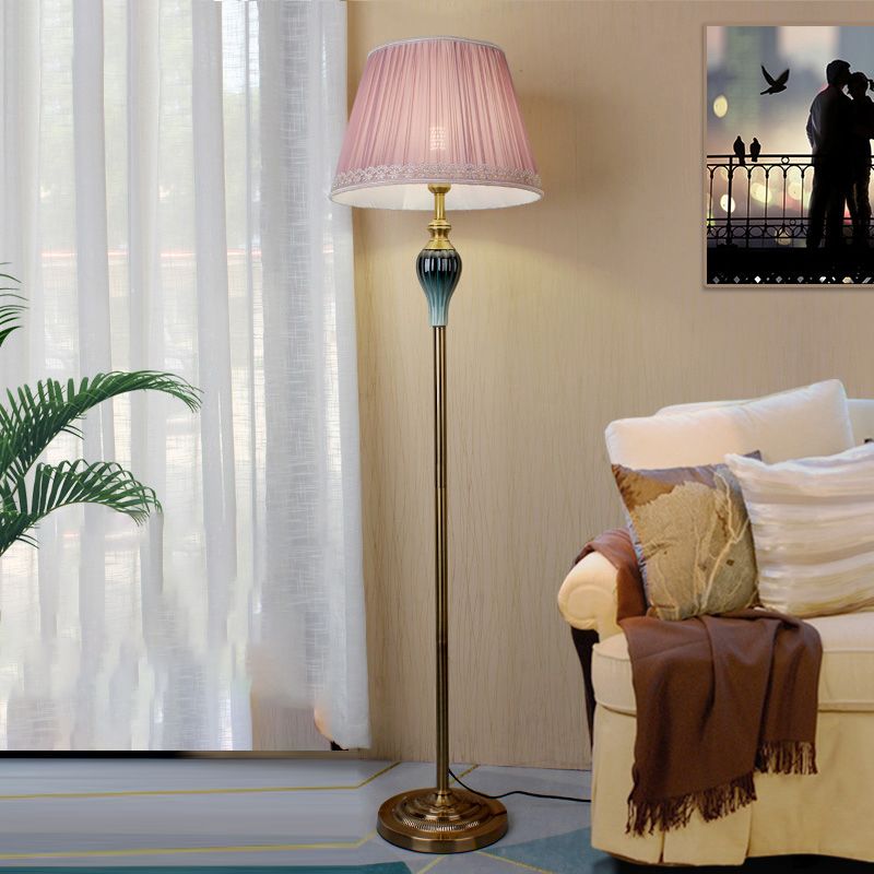 Modern Floor Lamp Household Floor Lighting Fixture with Fabric Shade for Sitting Room