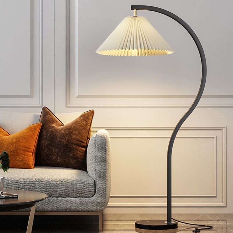 1-Light Nordic Style Floor Lamp Burlap Shade Floor Light for Living Room