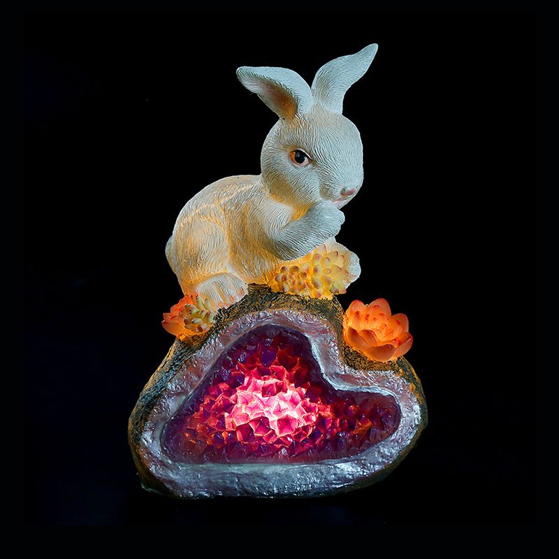 White Rabbit Solar Path Lighting Ideas Cartoon LED Resin Table Lamp for Courtyard