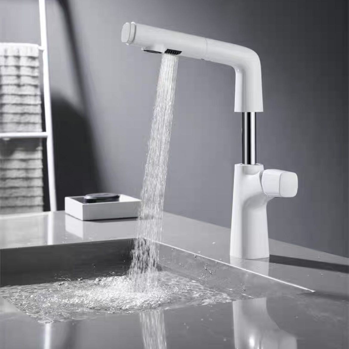 Modern Vessel Sink Bathroom Faucet Swivel Spout with Pull Out Sprayer