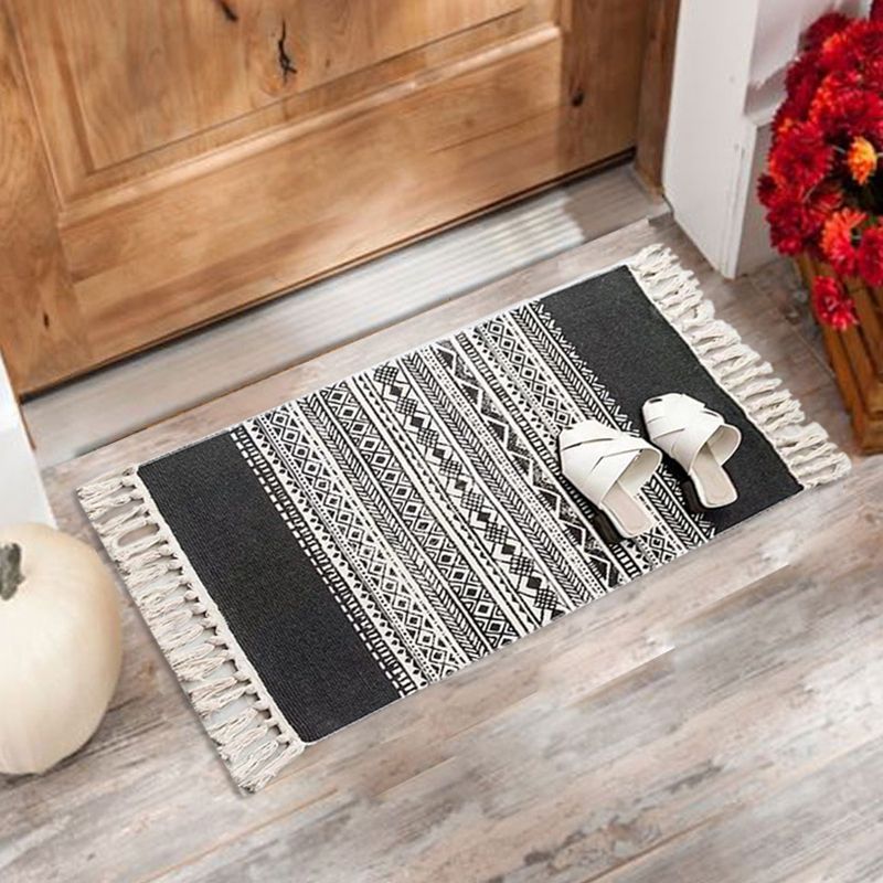 Multi Color Comfort Rug Jute Geometric Printed Area Carpet Easy Care Stain-Resistant Pet Friendly Rug with Tassel for Bedroom