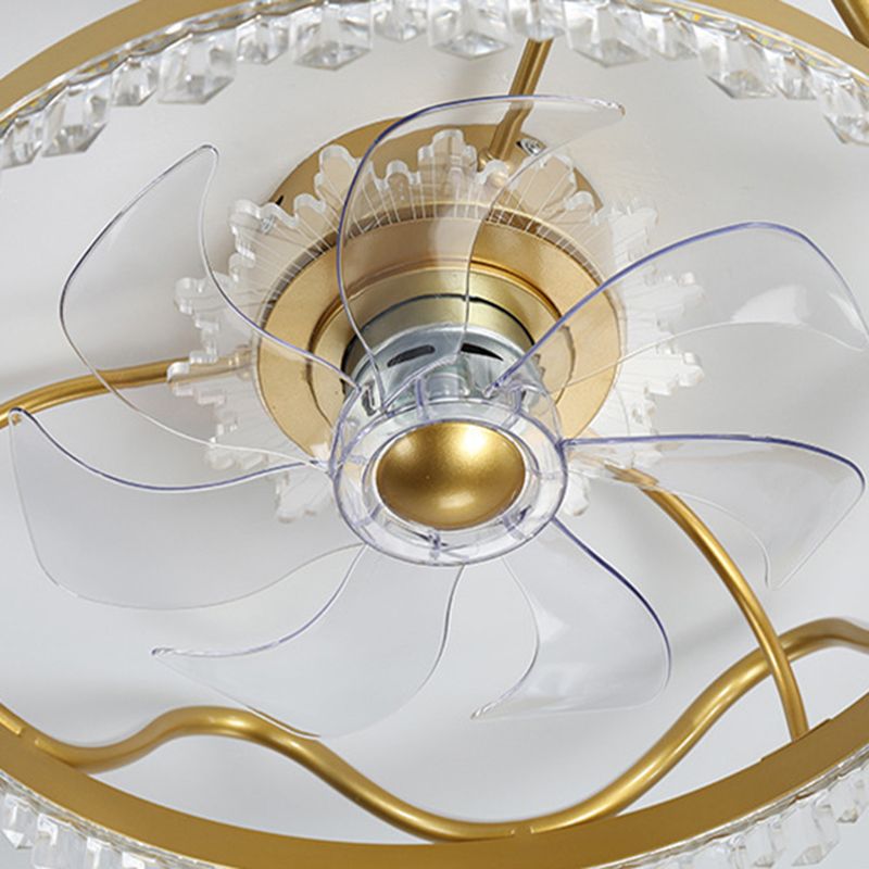 Éclairage de ventilateur de plafond de la couronne élégant lampe à monture de chambre à coucher en acrylique moderne LED à chasse d'eau