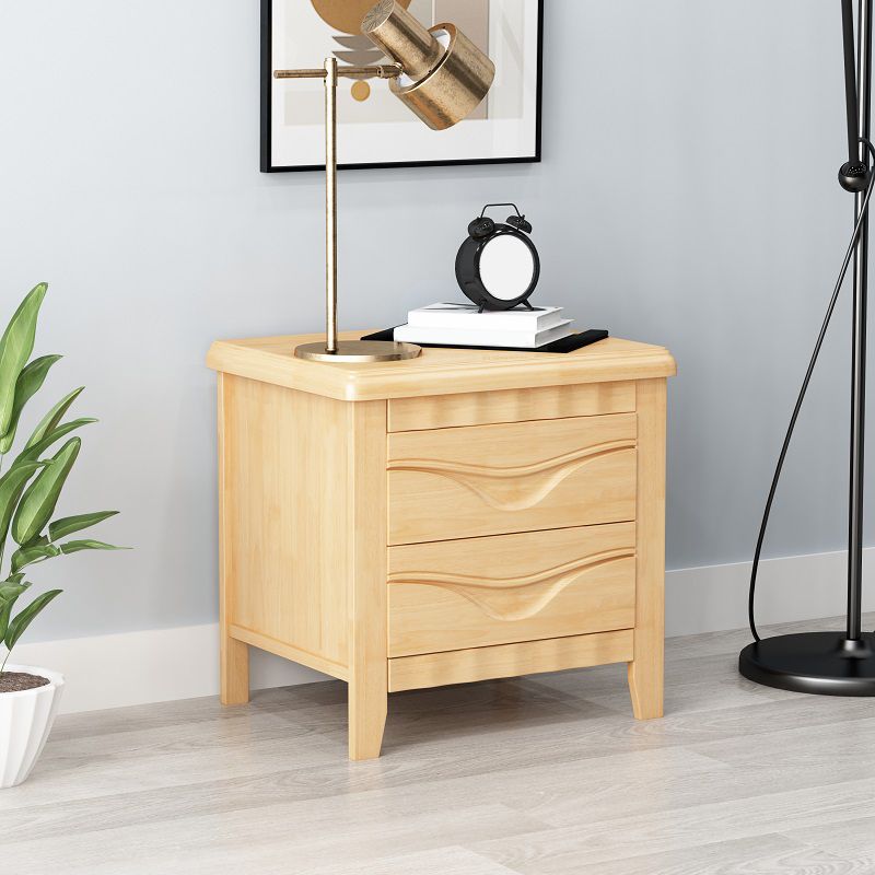 Traditional Lower Shelf Nightstand Solid Wooden Bedside Cabinet for Bedroom