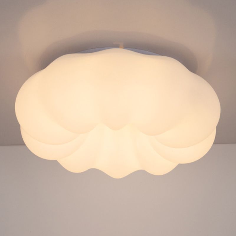 White Shaded Ceiling Light Modernism LED Flush Mount Lighting for Foyer