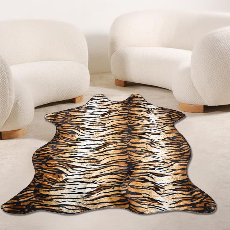 Modernism Tiger Stripe Pattern Rug Brown Polyester Rug Non-Slip Pet Friendly Washable Carpet for Living Room