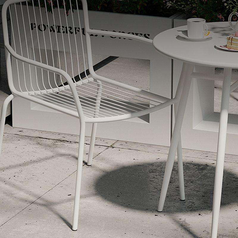 Outdoor Round Bistro Table Contemporary Iron Rust Resistant Bistro Table