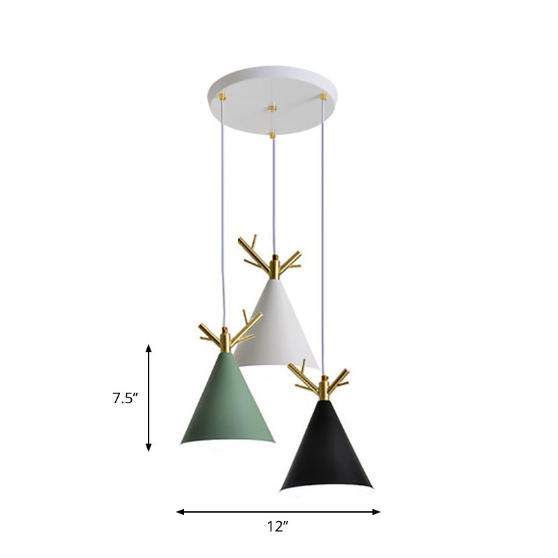 Nordic Conical Cluster Anhänger Metallic 3-Kopf-Esszimmer Geweihlicht mit rundem/linearem Baldachin in Weiß