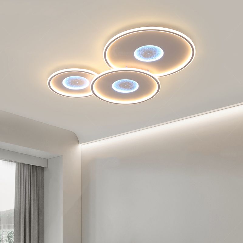 Modern Metal Flush Mount Circle Shape LED Ceiling Light with Acrylic Shade for Bedroom