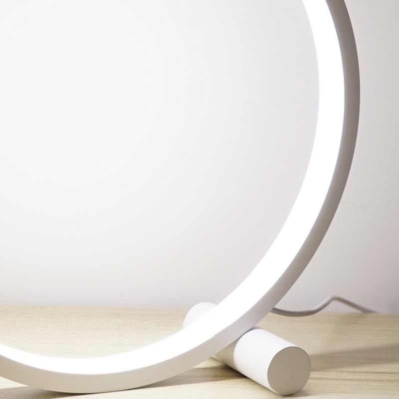 Modern Circle Shape Night Table Lamp Metal 1 Light Nightstand Lamp