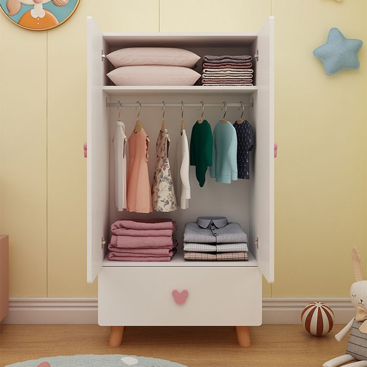 Contemporary Freestanding Kid's Wardrobe Manufactured Wood Wardrobe with Soft Close Doors