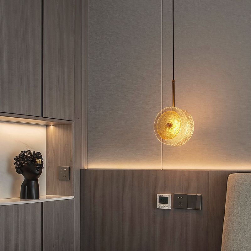 Lumière de suspension à disque en verre cristallin Simplicité en laiton plaqué LED suspendue pour dîner