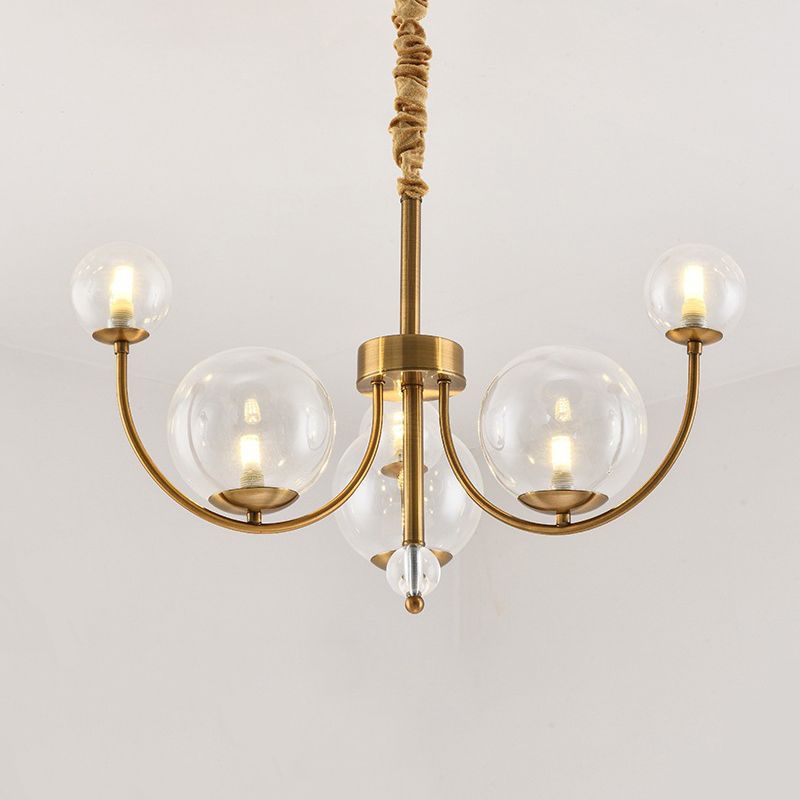 Wohnzimmer gewölbter Arm Kronleuchter mit Globe Glass Schatten Metall eleganter Stil Gold Anhänger Licht