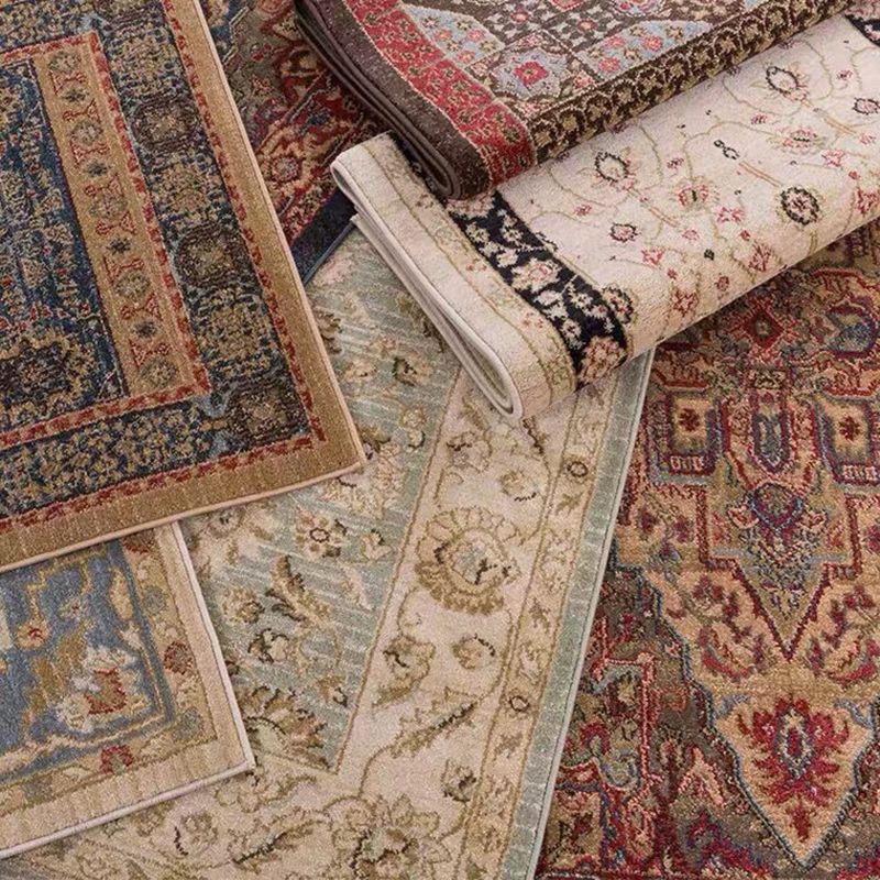 Traditional Living Room Carpet Antique Pattern Polyester Area Rug Stain Resistant Area Rug