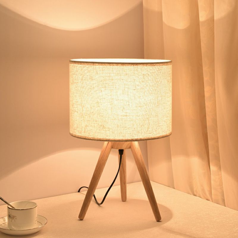 Fabric Shaded Nightstand Lamp Nordic 1-Light White Table Light with Wood Pedestal for Bedroom