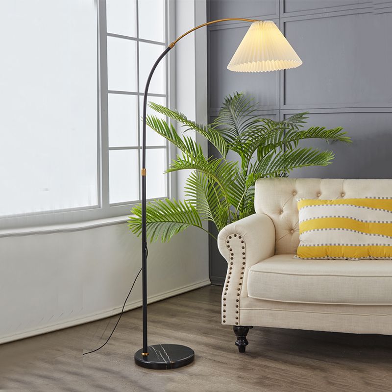 Modern Simple Iron Floor Lamp Adjustable Bulb Floor Light with Cloth Shade for Bedroom