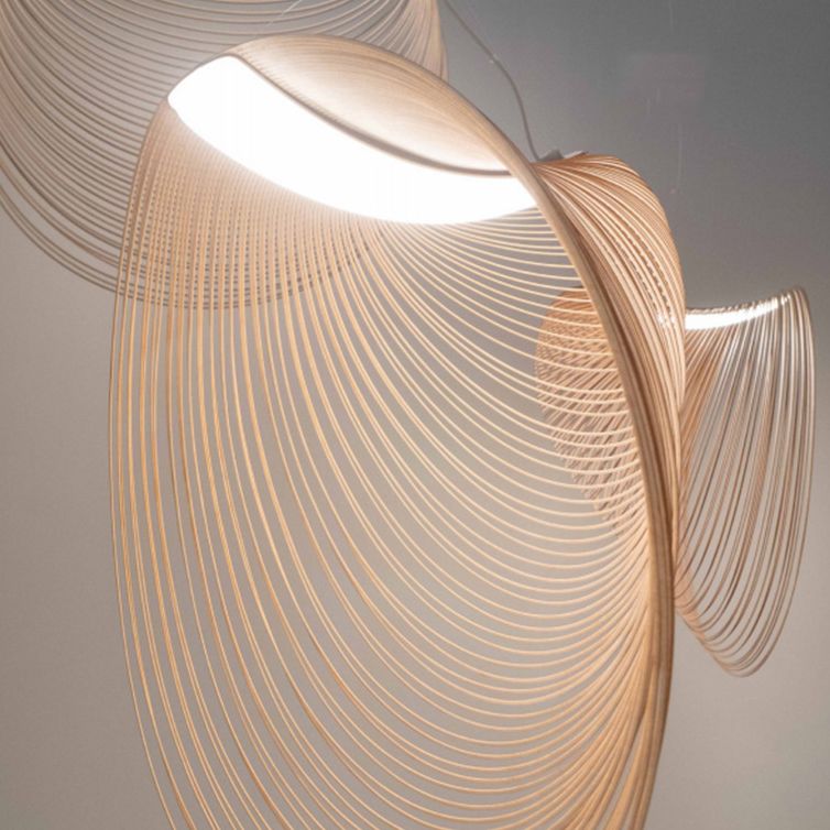 Éclairage suspendu unique en bois massif de style moderne 1 pendentif léger pour le salon