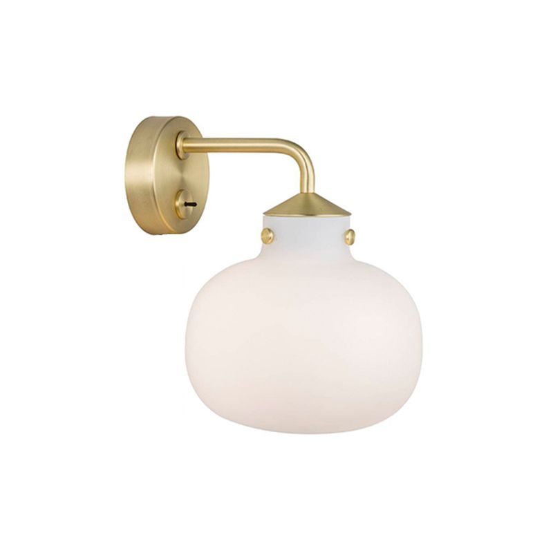 1 Bulb Balcon Wall Monte Luce Postmoderno Prontone della parete in ottone con sfumatura in vetro bianco oblungo