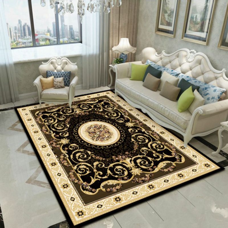 Tapis de tapis rouge foncé en polyester tapis lavable