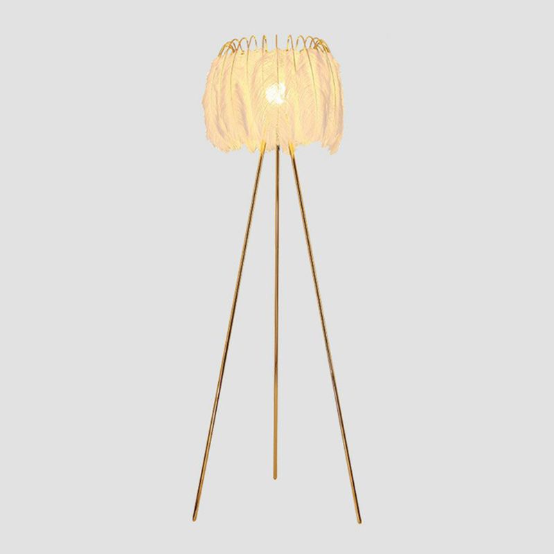 Nordic Style Tripod Floor Lamp Metal Single-Bulb Living Room Standing Lighting with Feather Shade in White