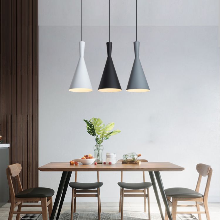 3 Lights Hourglass Hanging Pendant Lights Nordic Style Aluminum Multi Light Pendant for Restaurant