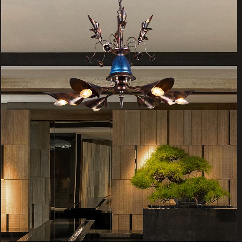 Lámpara de sombra de tornillo de villa metálica 6 bombillas de estilo clásico de estilo en óxido
