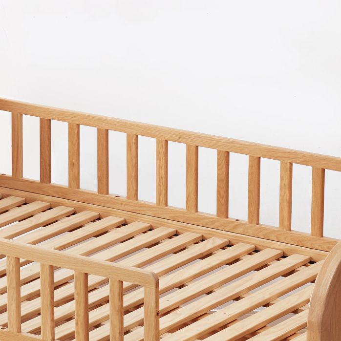 Natural Baby Crib Solid Wood Crib Nursery Bed with Guardrails