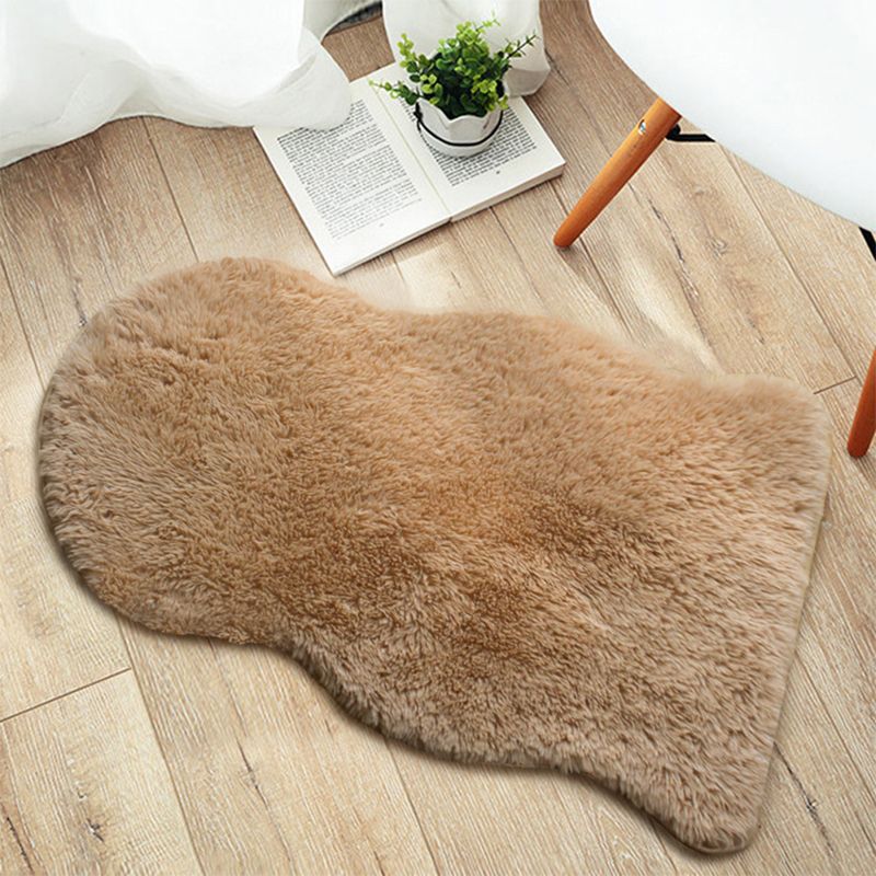 Irregular-Shape Plain Rug Multi Colored Nordic Rug Plush Pet-Friendly Anti-Slip Backing Washable Rug for Room