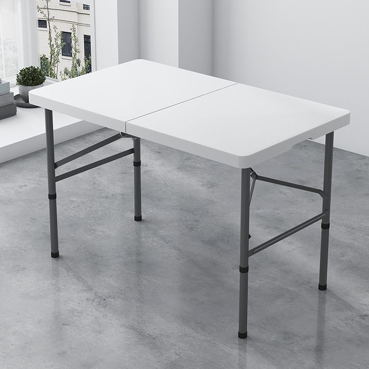 Industrial Plastic Foldable Dining Table Rectangle Water Resistant Table