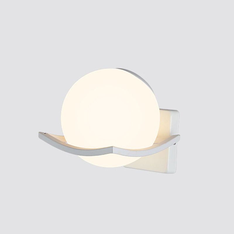 Modern Simple 1-Light Vanity Lamp Ball Shape Vanity Light for Shower Room