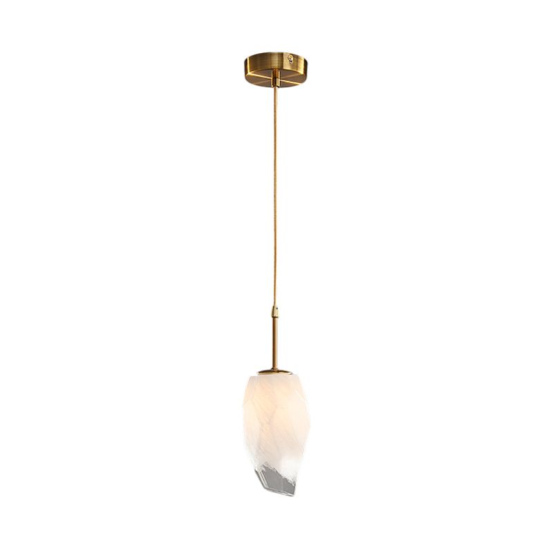 Forme rocheuse Lumière suspendue Simplicité Grossed Blanc Verre 1 Head Brass Plafond Pendre sur la table à manger