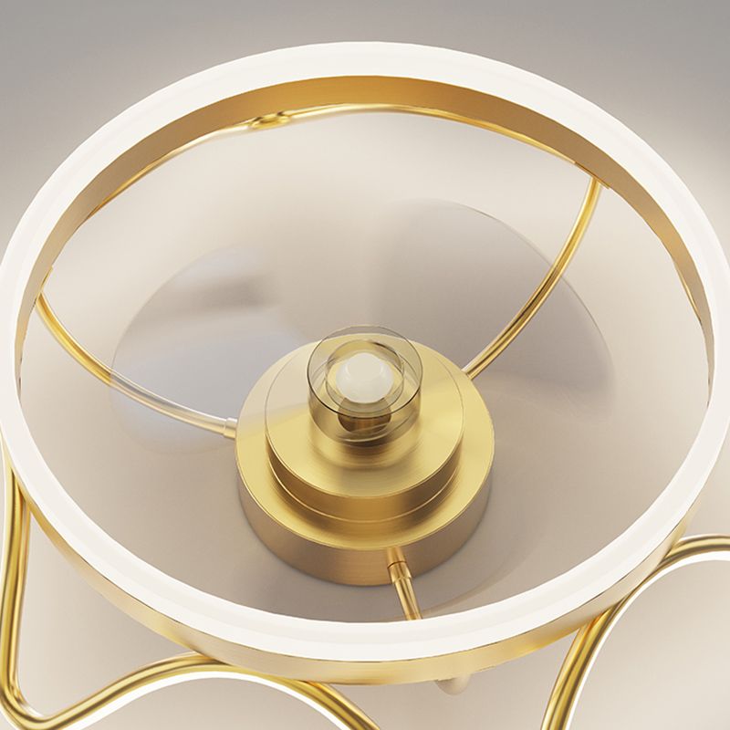 Modern Round Fan Light Metal Gold LED Flush Mount Light for Living Room